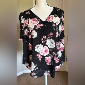 Torrid Floral Black and Pink Women's Top